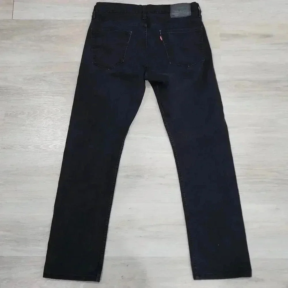 Levi's Men's Mid-Rise 513 Five Pocket Straight Leg Jeans Size Black W32 L32
